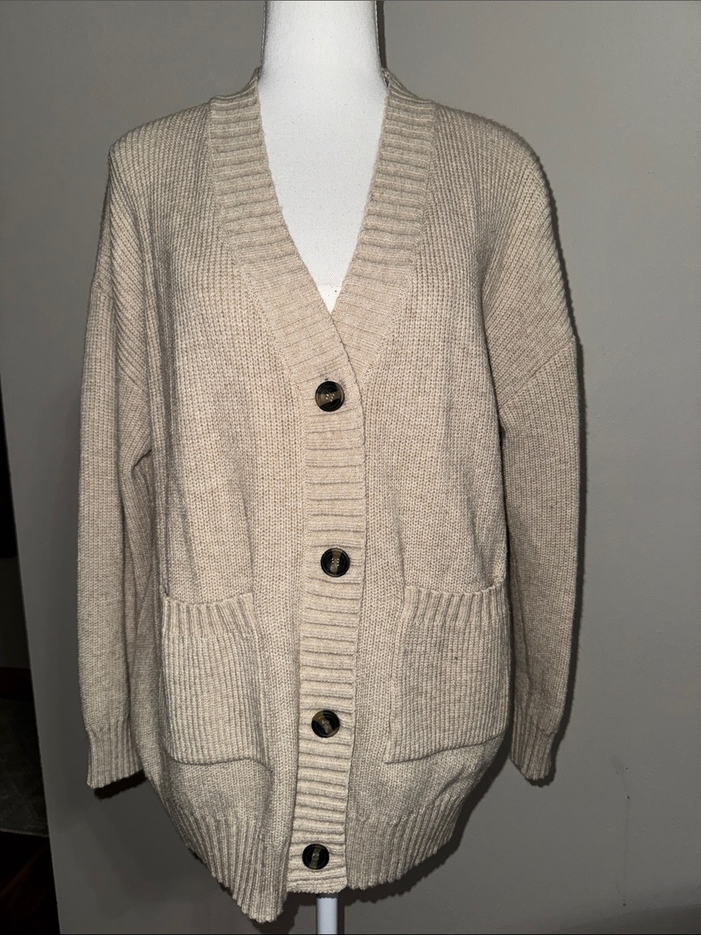 Women's Beige Ribbed Pocket Cardigan Sweater - Large